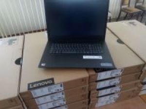 Widok zakupionych laptopów